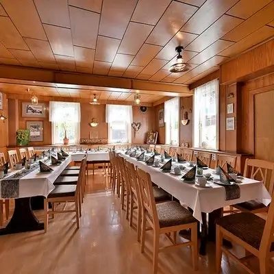 Alles für Ihre Feierlichkeiten im Deesbacher Hof
